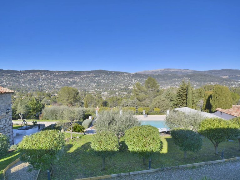 Villa for Sale in Peymeinade, Mougins, Valbonne, Grasse Area 9