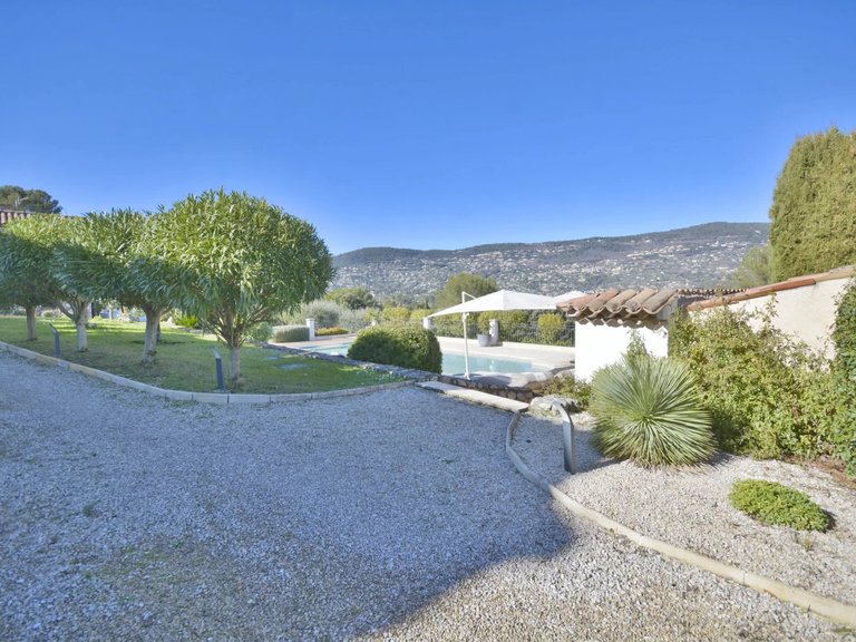 Villa for Sale in Peymeinade, Mougins, Valbonne, Grasse Area 13