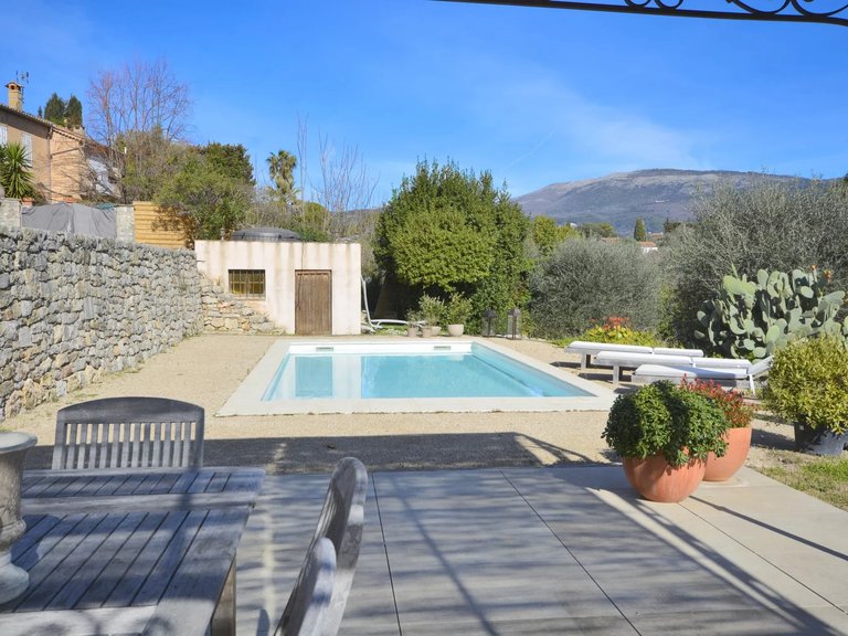 Villa for Sale in Grasse, Mougins, Valbonne, Grasse Area 7