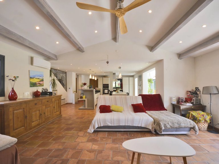 Villa for Sale in Mouans Sartoux, Mougins, Valbonne, Grasse Area 13