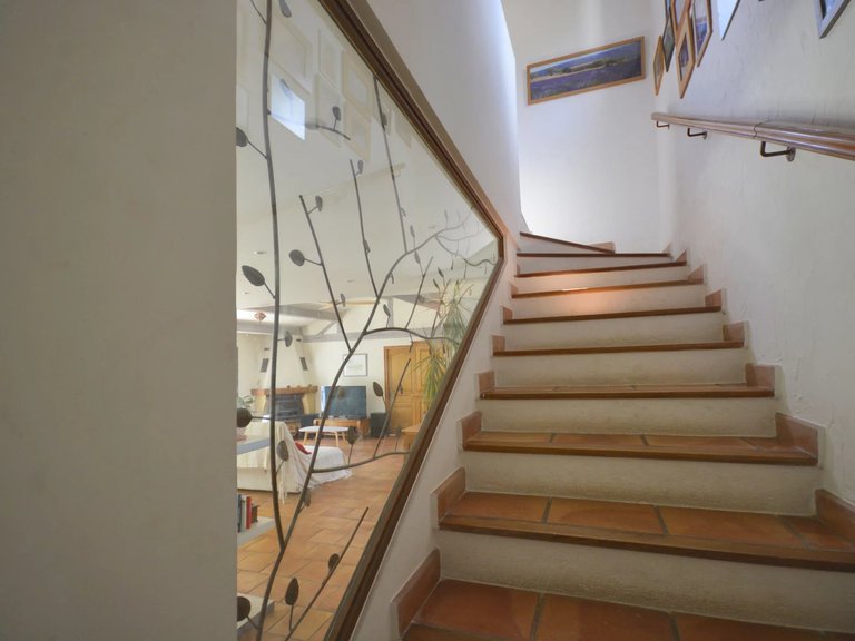 Villa for Sale in Mouans Sartoux, Mougins, Valbonne, Grasse Area 19