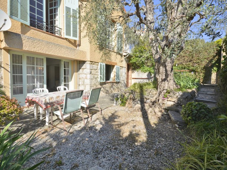 Villa for Sale in Cannes, Cannes Area 3