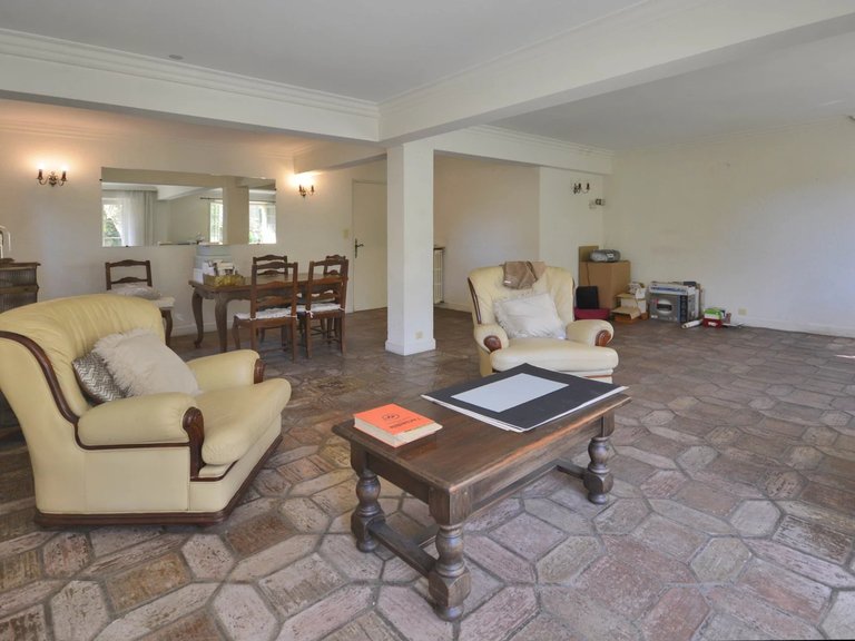 Villa for Sale in Cannes, Cannes Area 9