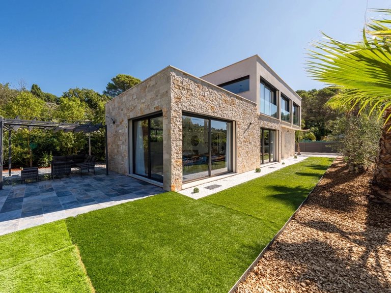 Villa for Sale in Mougins, Mougins, Valbonne, Grasse Area 14