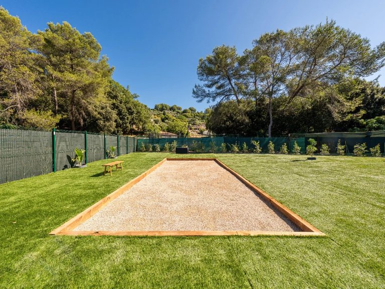 Villa for Sale in Mougins, Mougins, Valbonne, Grasse Area 17