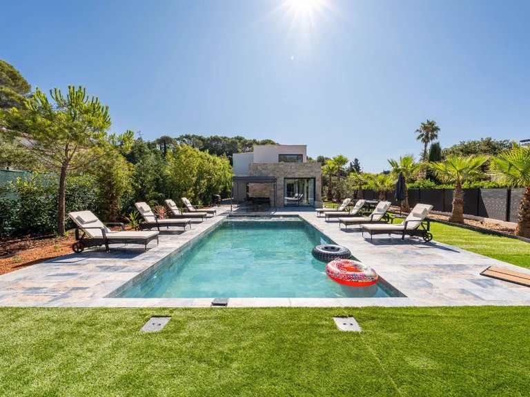 Villa for Sale in Mougins, Mougins, Valbonne, Grasse Area 5