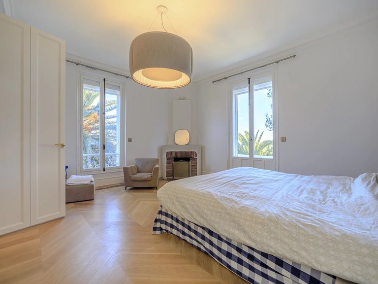 Villa for Sale in Antibes, Antibes Area 5