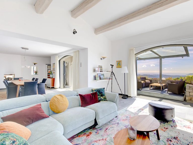Villa for Sale in Chateauneuf Grasse, Mougins, Valbonne, Grasse Area 5