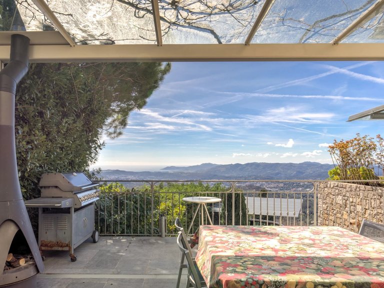 Villa for Sale in Chateauneuf Grasse, Mougins, Valbonne, Grasse Area 14