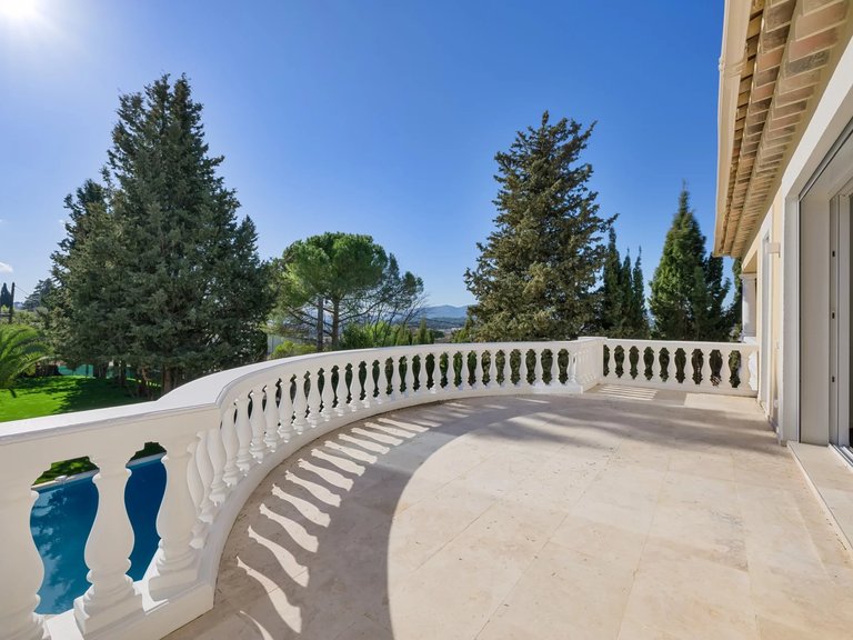 Villa for Sale in Mouans Sartoux, Mougins, Valbonne, Grasse Area 10