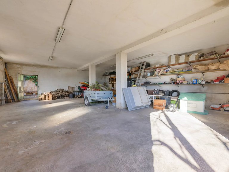 Villa for Sale in Le Golfe Juan, Antibes Area 17