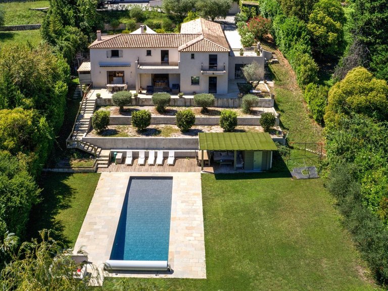 Villa for Sale in St Paul, Vence, St. Paul Area 1