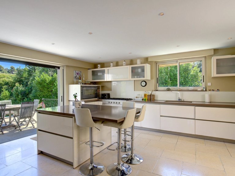 Villa for Sale in St Paul, Vence, St. Paul Area 6