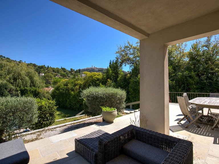 Villa for Sale in St Paul, Vence, St. Paul Area 11