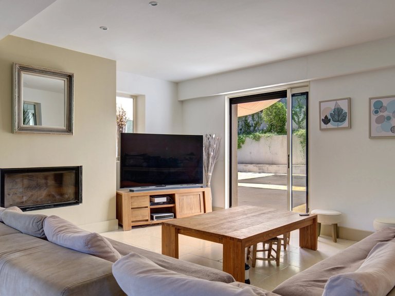 Villa for Sale in St Paul, Vence, St. Paul Area 12