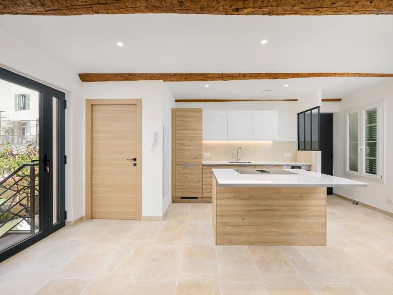 Apartment for Sale in Antibes, Antibes Area 3