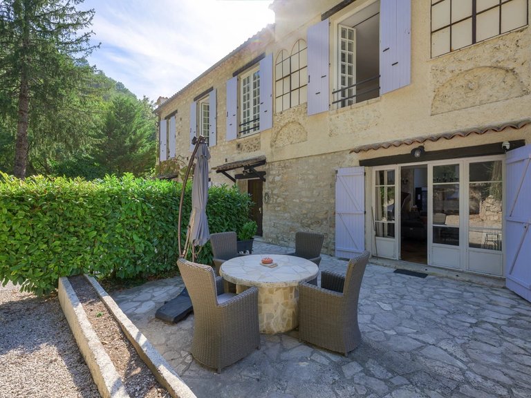 Villa for Sale in La Colle Sur Loup, Vence, St. Paul Area 11