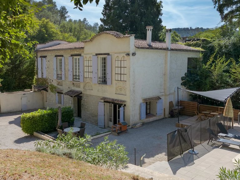 Villa for Sale in La Colle Sur Loup, Vence, St. Paul Area 16