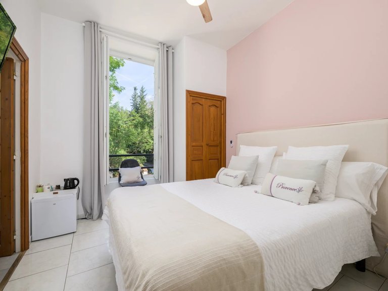 Villa for Sale in La Colle Sur Loup, Vence, St. Paul Area 20