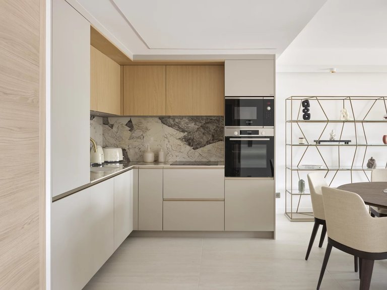 Apartment for Sale in Cannes, Cannes Area 6