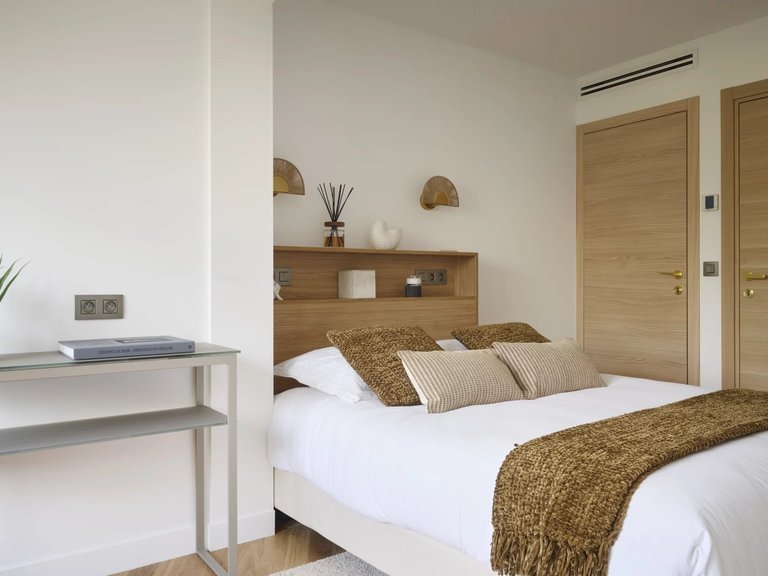 Apartment for Sale in Cannes, Cannes Area 12