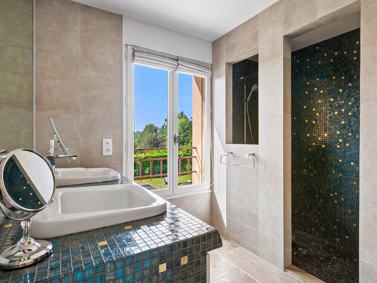 Villa for Sale in St Paul, Vence, St. Paul Area 19