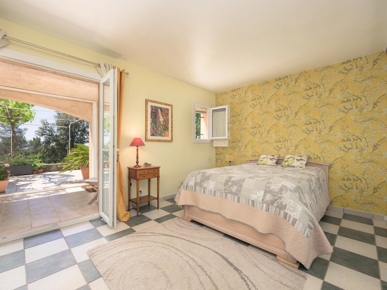 Villa for Sale in Cabris, Mougins, Valbonne, Grasse Area 8