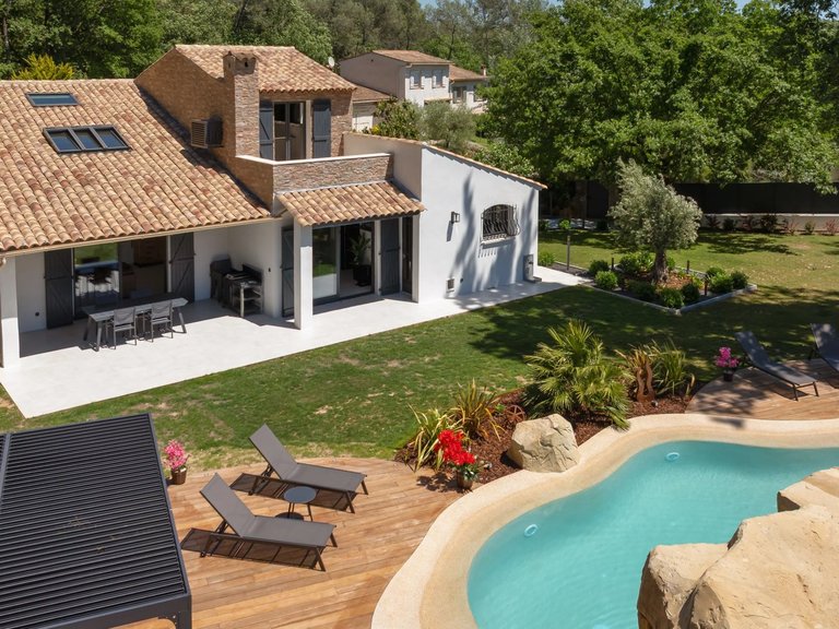 Villa for Sale in Roquefort Les Pins, Mougins, Valbonne, Grasse Area 3