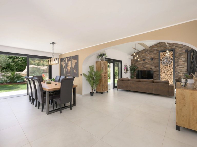 Villa for Sale in Roquefort Les Pins, Mougins, Valbonne, Grasse Area 6