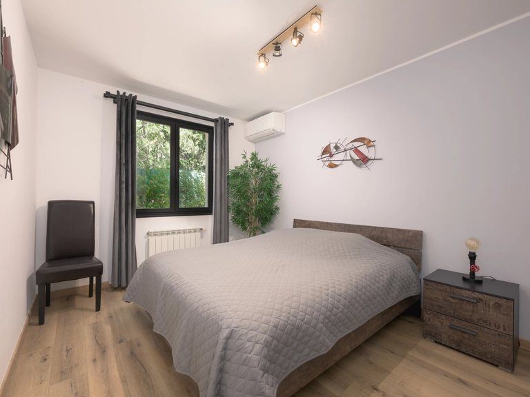 Villa for Sale in Roquefort Les Pins, Mougins, Valbonne, Grasse Area 20