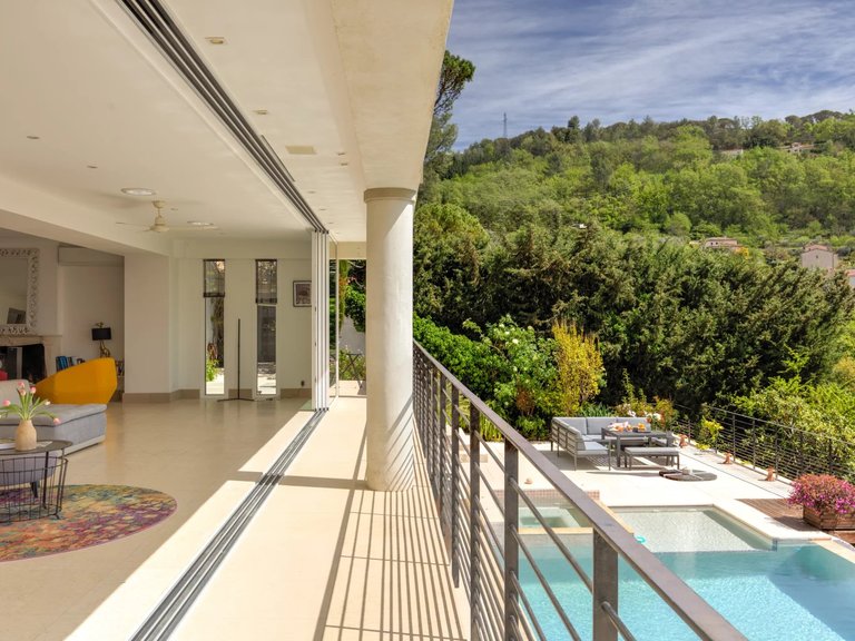 Villa for Sale in Magagnosc, Mougins, Valbonne, Grasse Area 16
