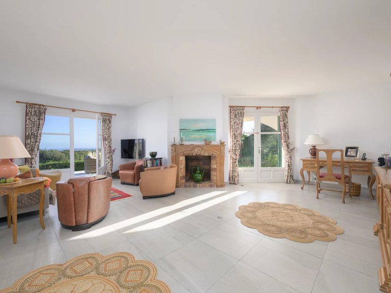 Villa for Sale in Valbonne, Mougins, Valbonne, Grasse Area 6