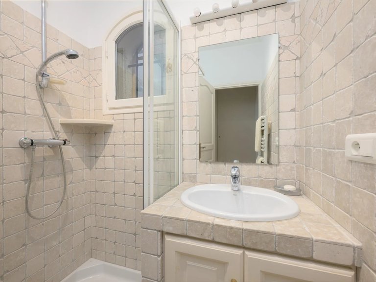 Villa for Sale in Valbonne, Mougins, Valbonne, Grasse Area 13