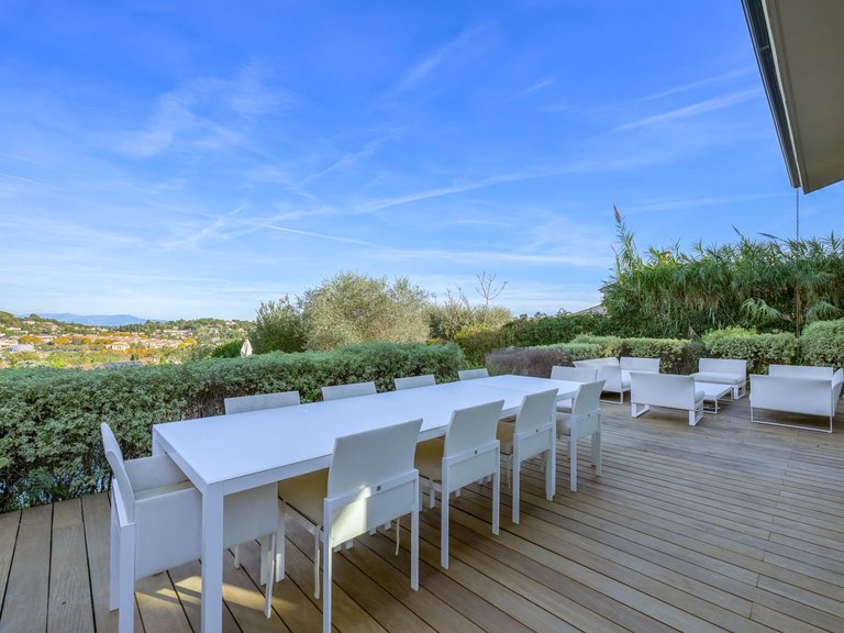 Villa for Sale in Valbonne, Mougins, Valbonne, Grasse Area 6