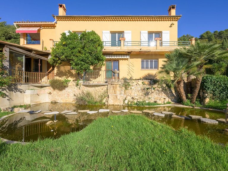 Villa for Sale in Vence, Vence, St. Paul Area 4