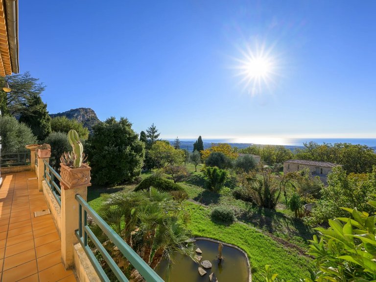 Villa for Sale in Vence, Vence, St. Paul Area 8