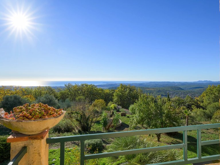 Villa for Sale in Vence, Vence, St. Paul Area 16