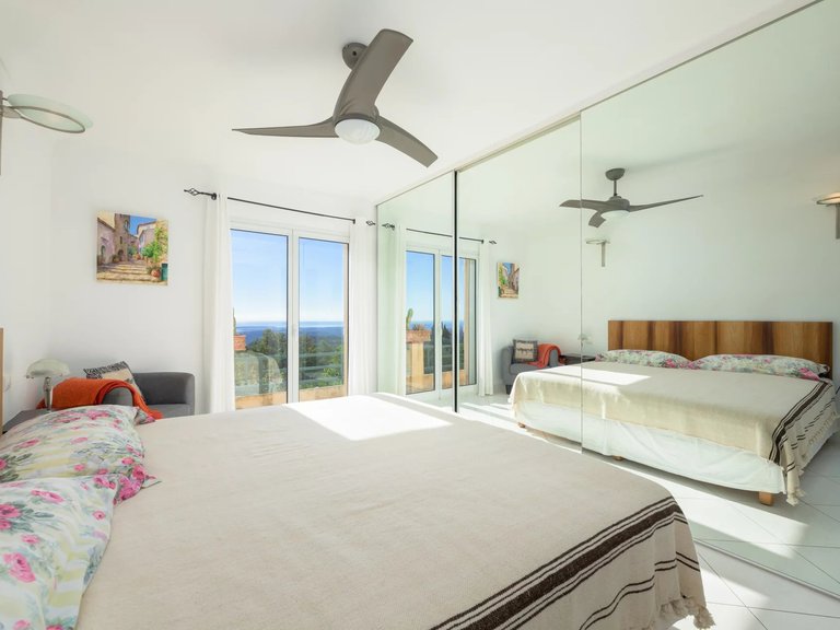 Villa for Sale in Vence, Vence, St. Paul Area 19