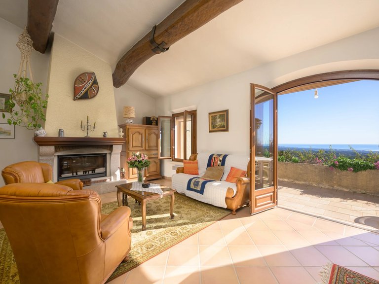 Villa for Sale in Tourrettes Sur Loup, Vence, St. Paul Area 6