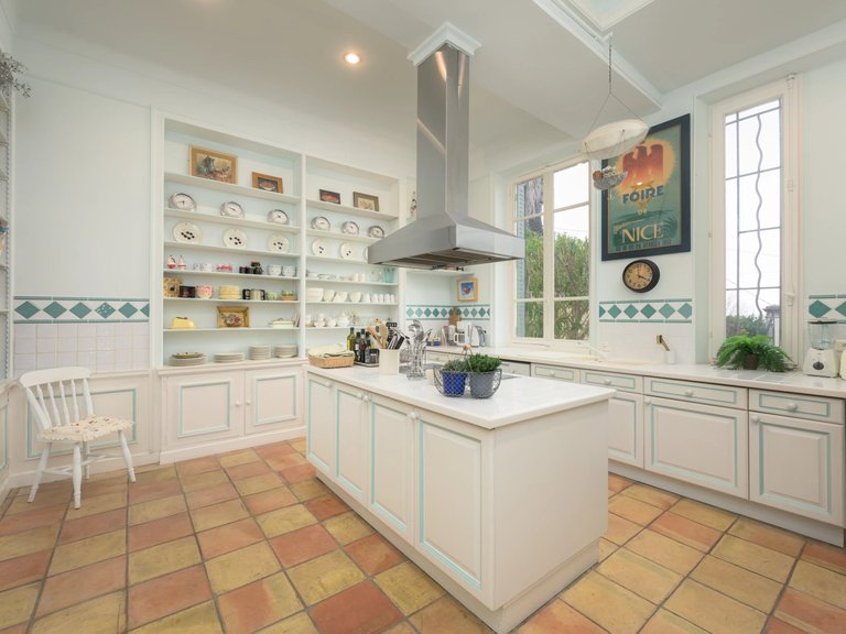 Villa for Sale in Grasse, Mougins, Valbonne, Grasse Area 15