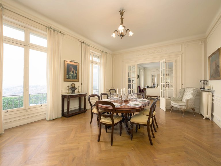Villa for Sale in Grasse, Mougins, Valbonne, Grasse Area 16