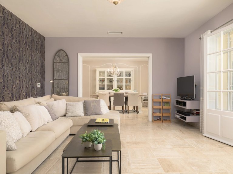 Villa for Sale in Cabris, Mougins, Valbonne, Grasse Area 2