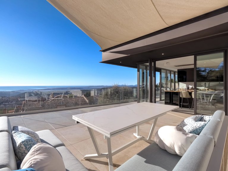 Villa for Sale in Vence, Vence, St. Paul Area 10
