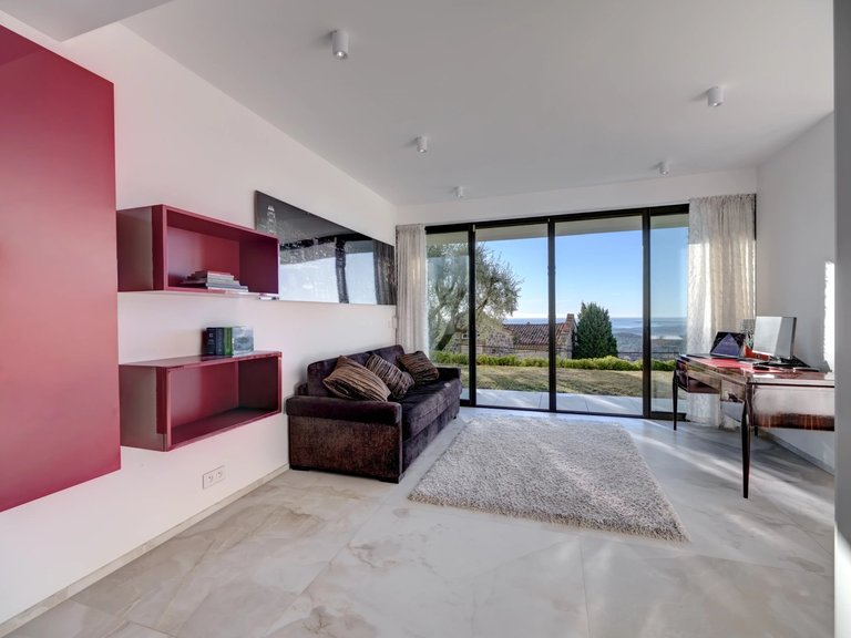 Villa for Sale in Vence, Vence, St. Paul Area 17