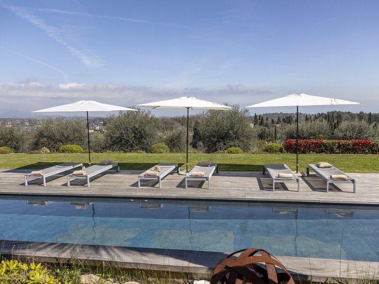 Villa for Sale in Valbonne, Mougins, Valbonne, Grasse Area 12