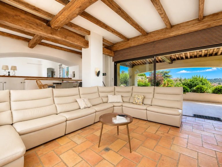 Villa for Sale in La Colle Sur Loup, Vence, St. Paul Area 5