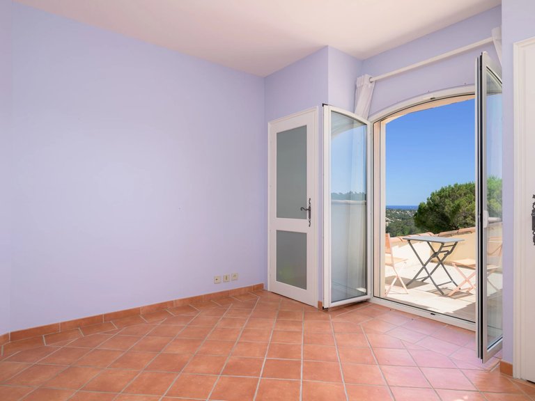 Villa for Sale in La Colle Sur Loup, Vence, St. Paul Area 20