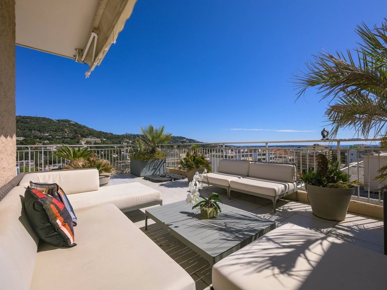 Apartment for Sale in Cannes, Cannes Area 5