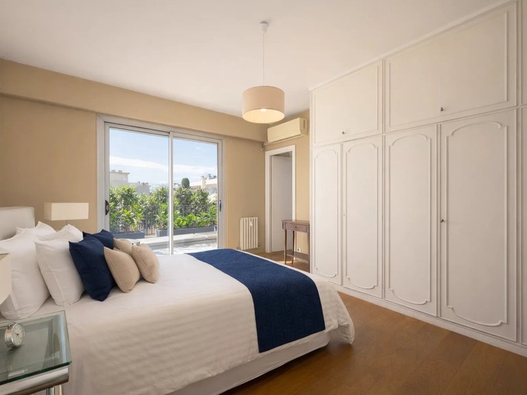Apartment for Sale in Cannes, Cannes Area 10