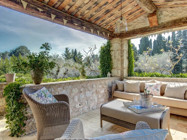 Villa for Sale in Valbonne, Mougins, Valbonne, Grasse Area 5